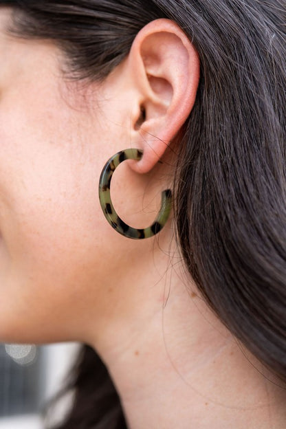 Camy Earrings - Olive Tortoise