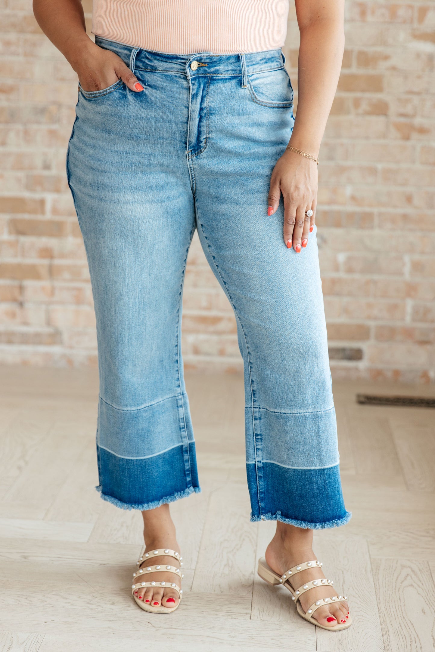 Olivia High Rise Wide Leg Crop Jeans in Medium Wash | Judy Blue