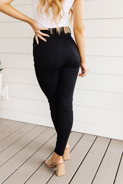 Audrey High Rise TUMMY CONTROL Top Classic Skinny Jeans in Black