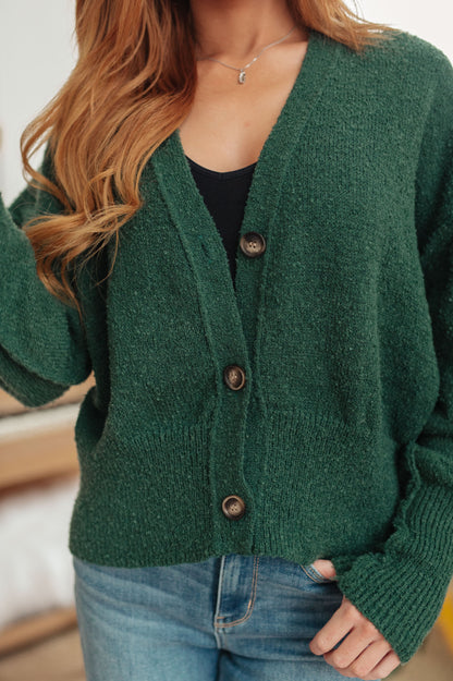 Direct Conclusion Cardigan in Bottle Green