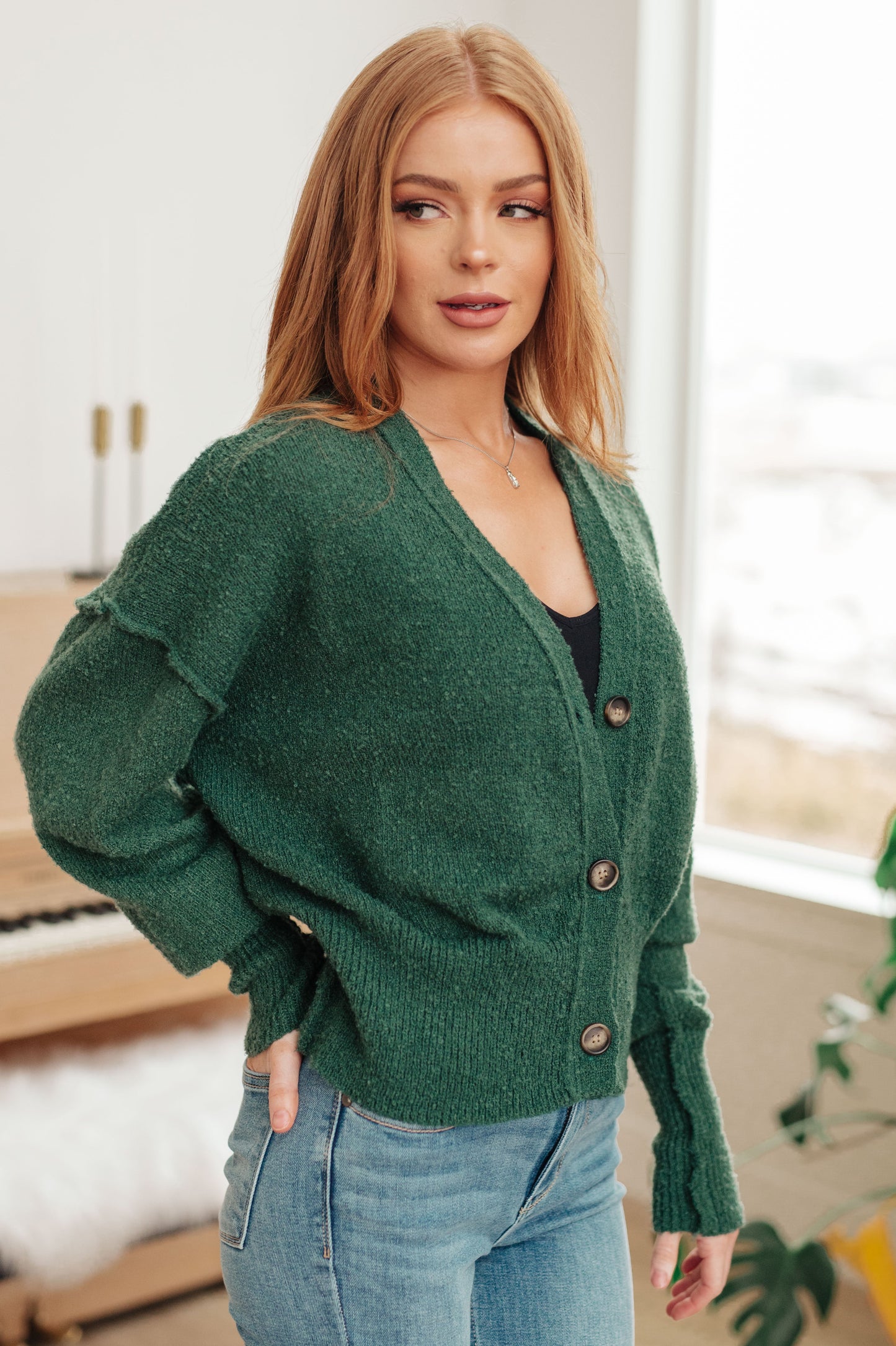 Direct Conclusion Cardigan in Bottle Green