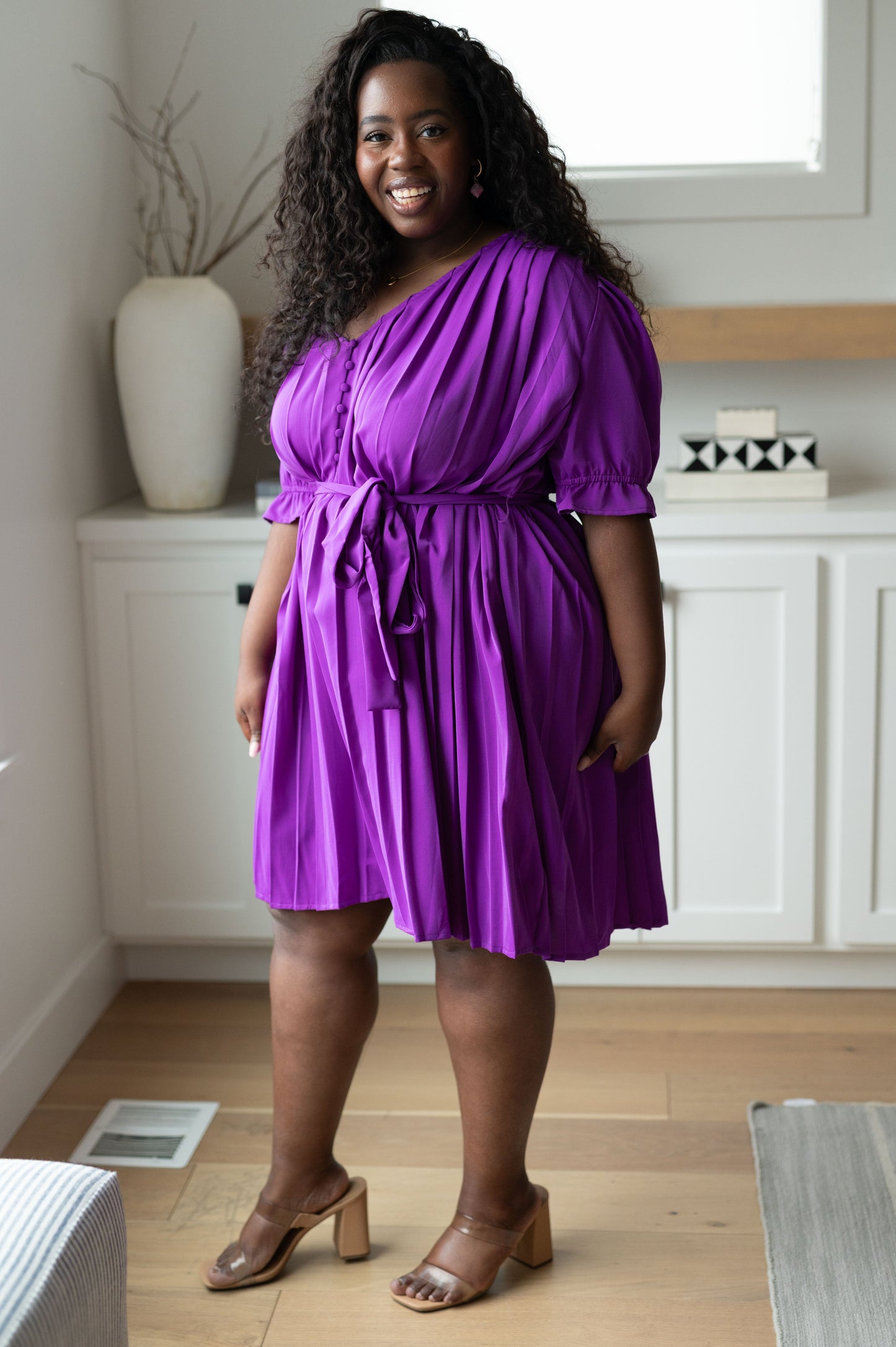 Hold And Squeeze Me Pleated Dress in Grape