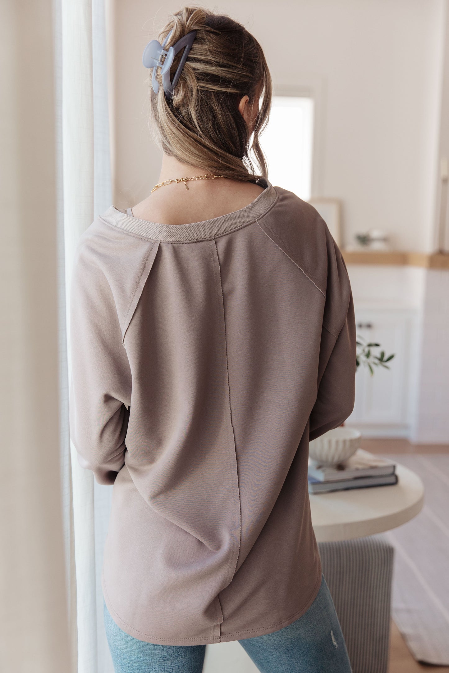 Less Conversation V-Neck Top in Rosy Brown