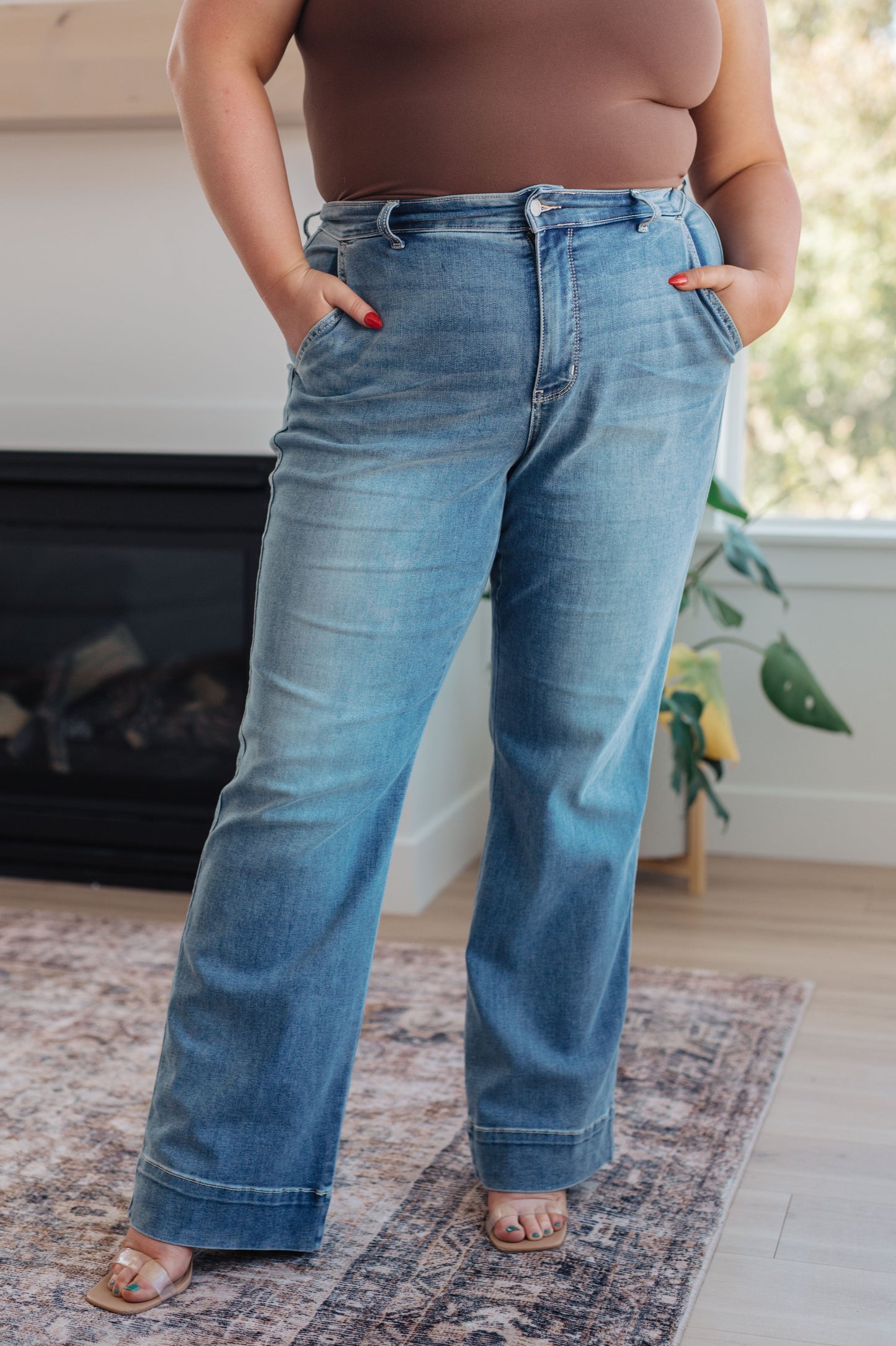 Mindy Mid Rise Wide Leg Jeans | Judy Blue