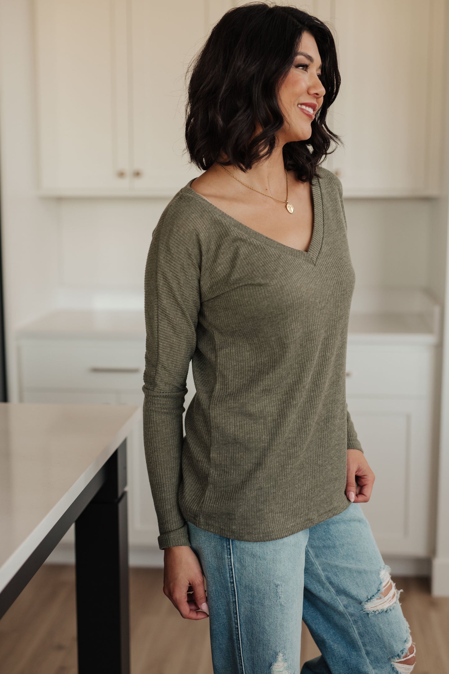 On a Roll Ribbed Knit V Neck Long Sleeve Top in Walnut Brown